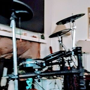 Simmons Electric Drumset SD7K